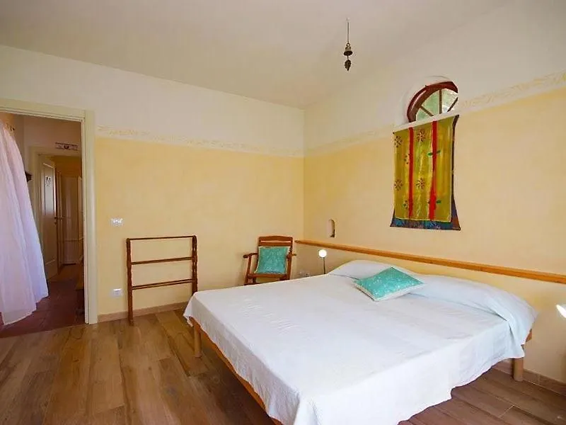 Holiday home Villa Norsi By Solturelba Casa Buraccio Italy