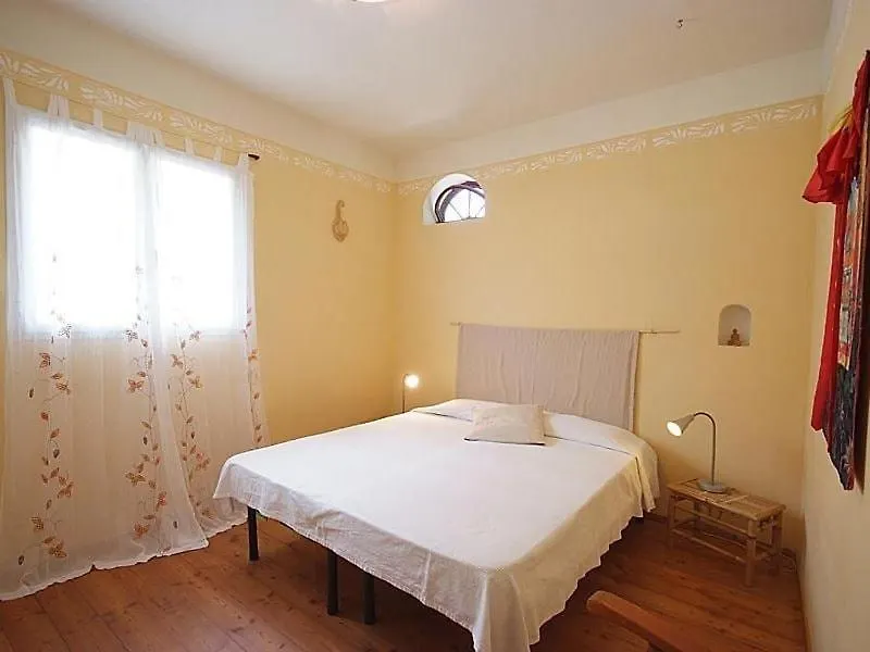 Holiday home Villa Norsi By Solturelba Casa Buraccio